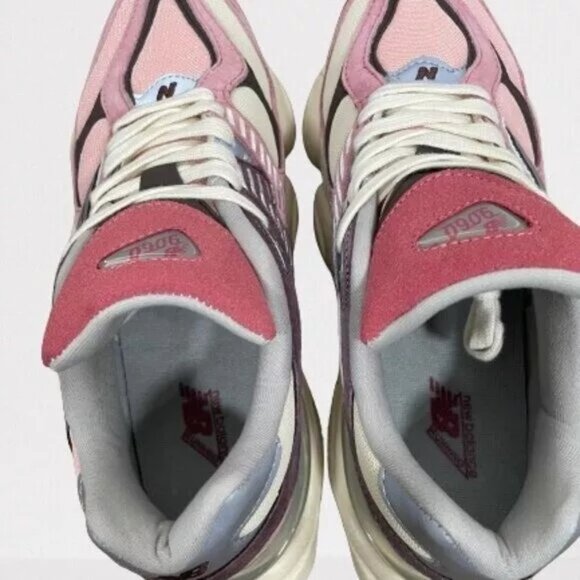 New Balance NWOT Men's 9060 Sea Salt Cherry Blossom U9060TRU Sneakers Size 8.5 - Picture 6 of 10